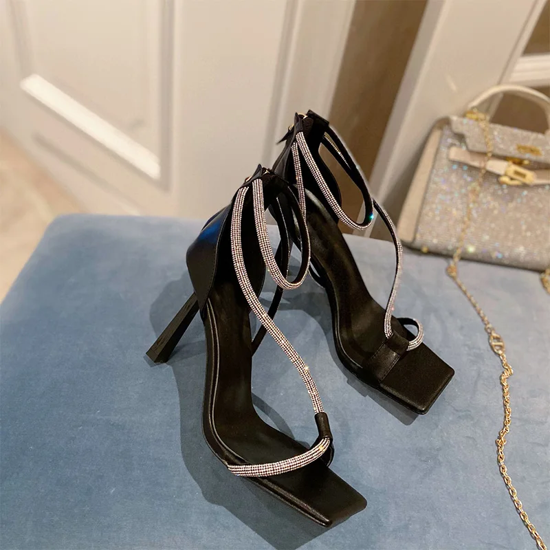 

2021 Summer New Square Toe Rhinestone Open Toe Color Matching High-heeled Sandals Female Stiletto Leather Word Strap Roman Shoes