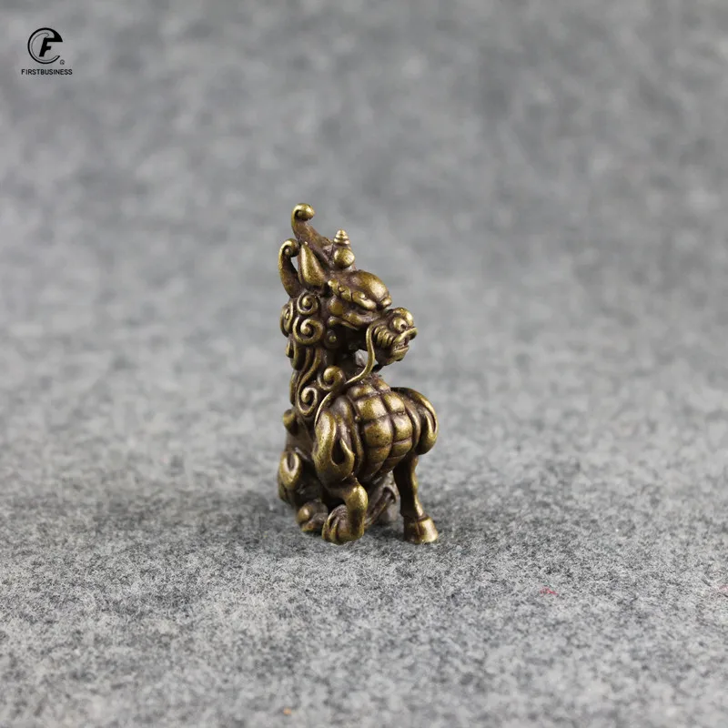 Старинный счастливый зверь Суан НИИ бронзовое украшение сын дракона выглядит