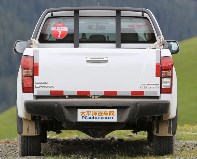 

Стоп-сигнал для Isuzu D-Max 2015-2018, задний фонарь для Isuzu D-Max 2015-2018, стоп светильник для isuzu d-max, задний фонарь для D-Max