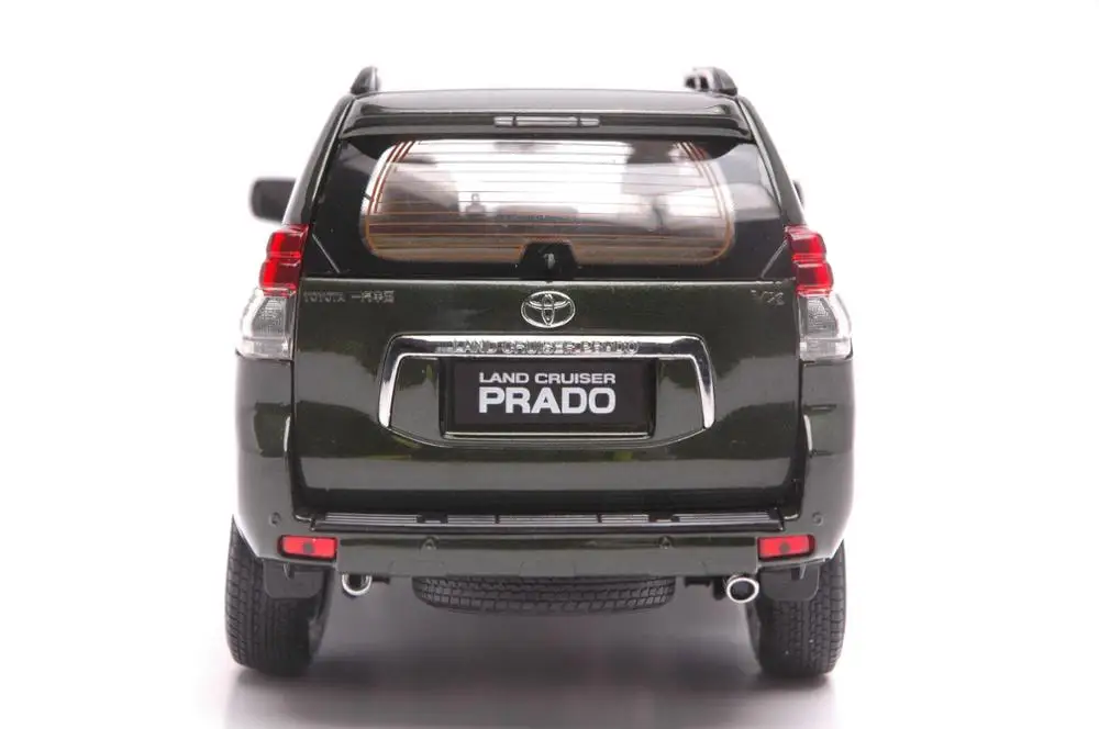 Модель литья под давлением 1:18 для Toyota Land Cruiser Prado 2010 зеленый внедорожник