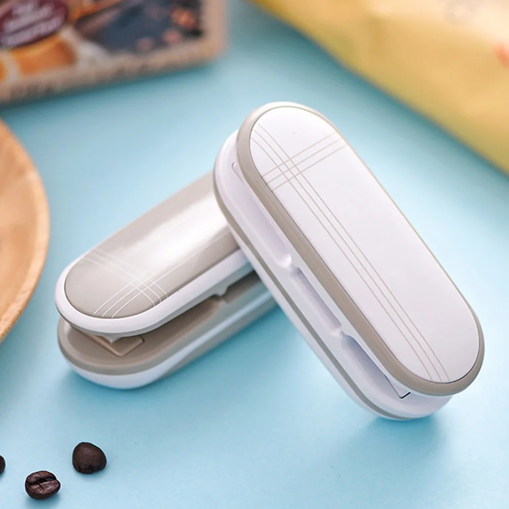 

Saver Food Package Heat Sealing Machine Capper Keep Fresh Household 2 In 1 Handheld Kitchen Tool Manual Snack Bag Mini Portable