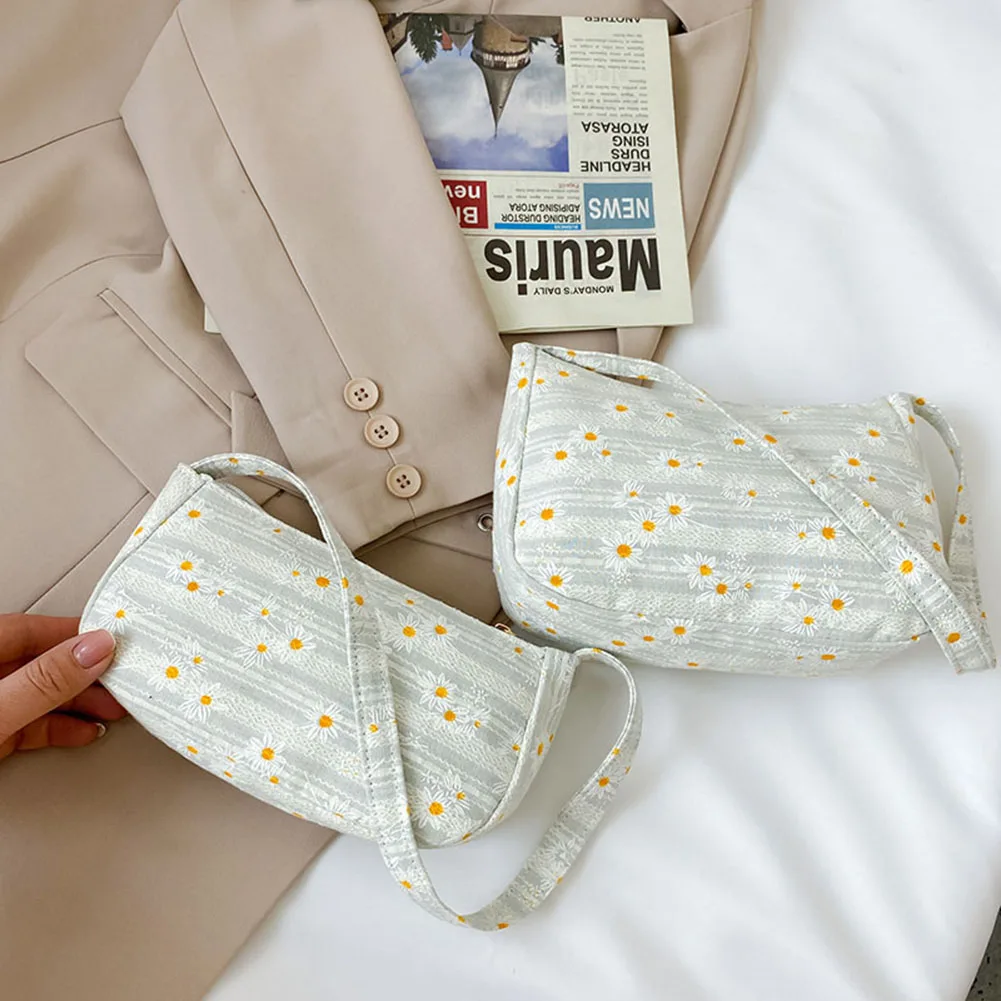 

Fashion Simply Crossbody Bags Lady Chain Travel Small Handbags Canvas Soft Bags Underarm Shoulder Messenger Bag for Women 2021