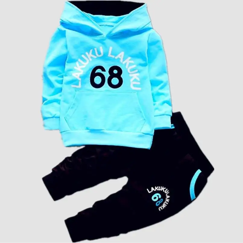 2020 модный костюм для маленьких мальчиков свитер с капюшоном и надписью + штаны 2