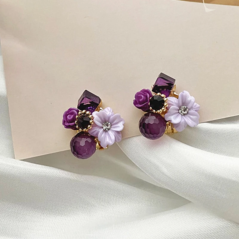 

Temperament Purple Flower Earrings for Women Vintage Fashion 3D Crystal Shell Stud Earrings Bride Wedding Party Jewelry Gift