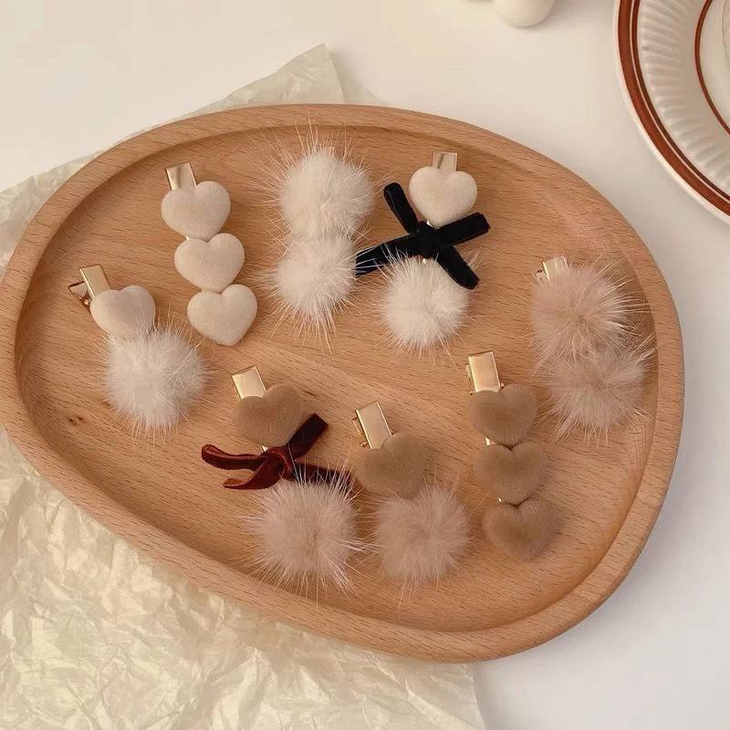 

4pcs/set Fashion Plush Hair Clips Women Girls Color Artificial Fur Barrettes Sweet Hairpins Hair Accessories Hairwear