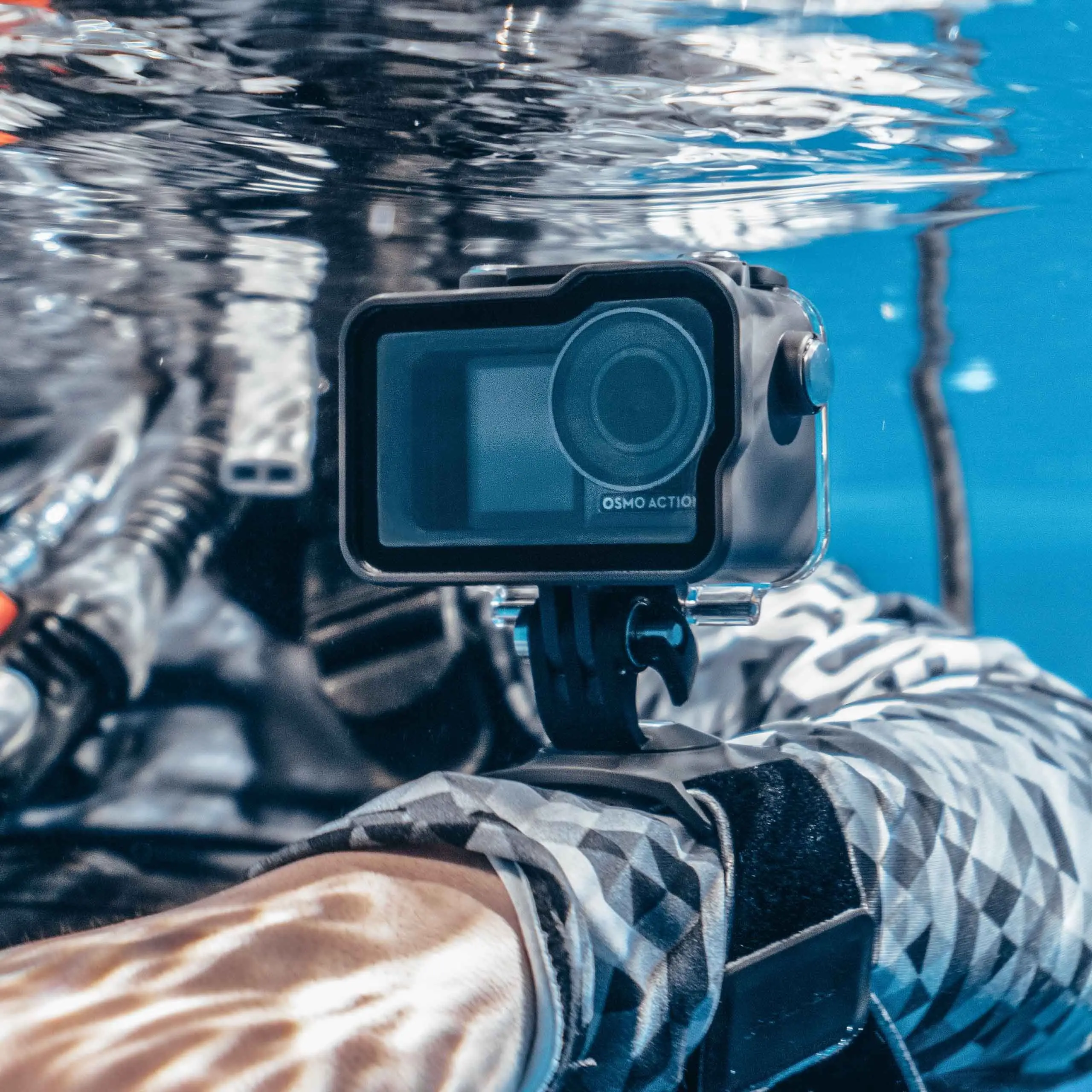 

DJI Osmo Action Waterproof Case at depths of up to 60 m with a high-strength glass for clear display Original