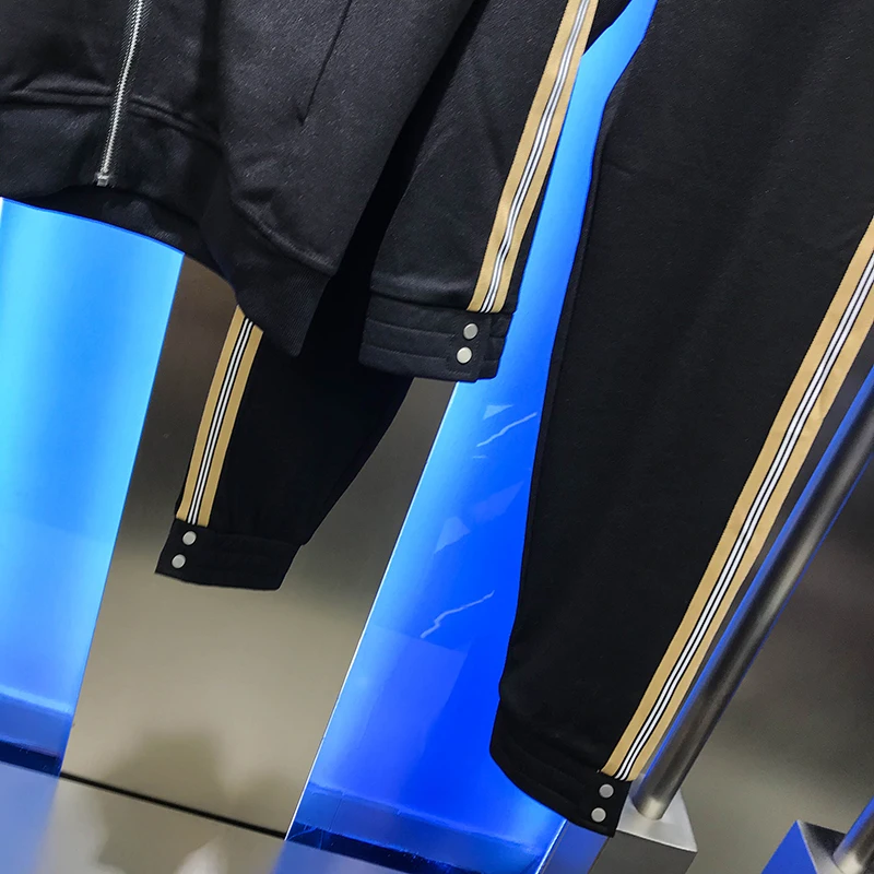 

Hooded cardigan Pants Set 2020 men's autumn new solid color simple side stripe casual handsome two piece suit fashion youth