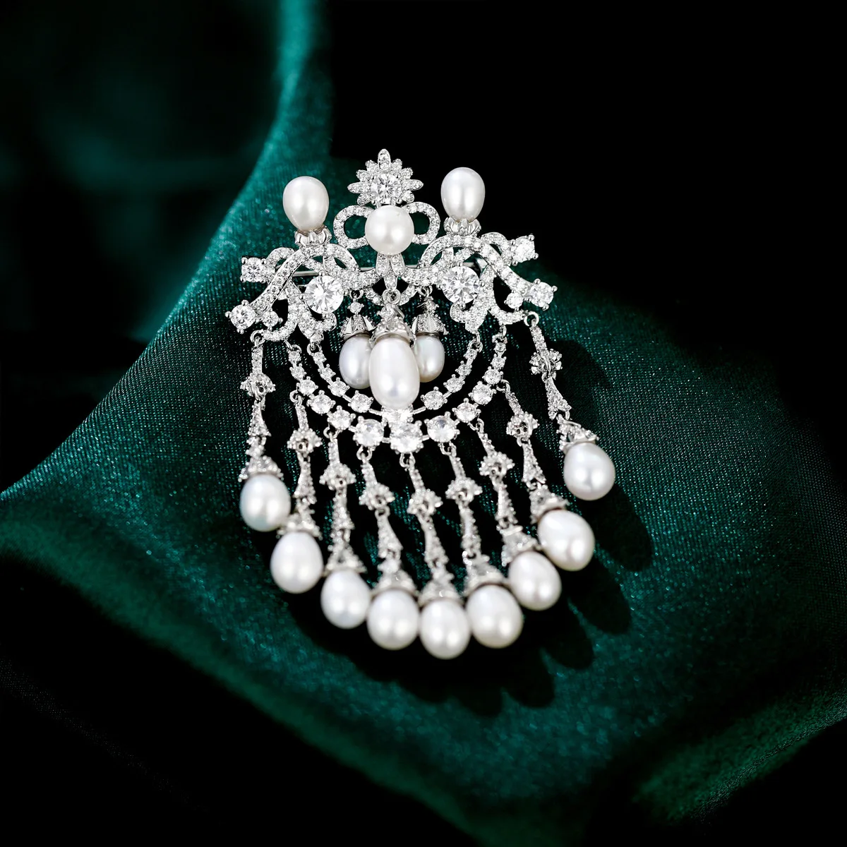 Женская Брошь с натуральным пресноводным жемчугом | Украшения и аксессуары