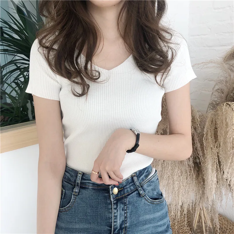 

OUMEA Women Knitted Rib Top Summer V Neck Short Sleeve Ribbed Skinny Top Slim Fit Solid Color Going Out Crop Tshirt For Women