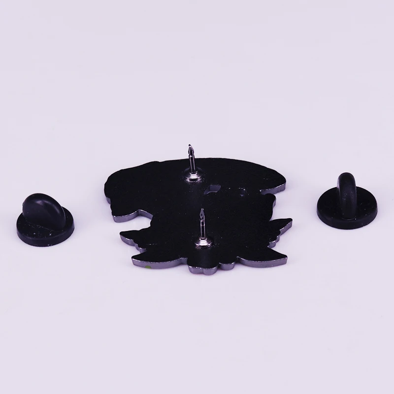 Xenomorph Alien Lapel Pin retro Tattoo Art Enamel brooch |