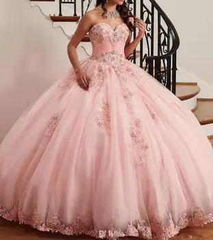 Luxury Blush Quinceanera Dresses Ball Gown Sweetheart Lace Applique Beaded Sweet 16 Gowns Sweep Train Lace Up Back Prom Party Go