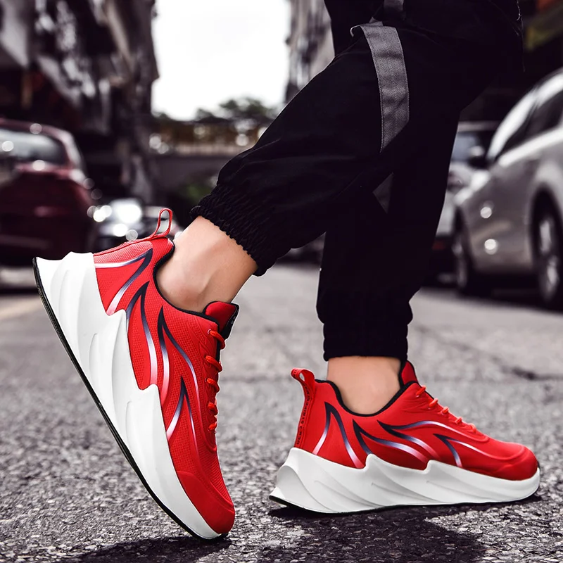 

2020 Casual Running Shoes for Man Sneakers Men's fashion mesh Breathable Outsole Trainer