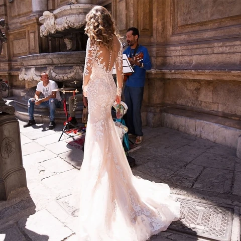 Wedding Dresses For Women 2022 Lace V Neck Mermaid Bride Gowns Long Sleeves Flower Appliques Robe De Mariée Elegant Girl Clothes