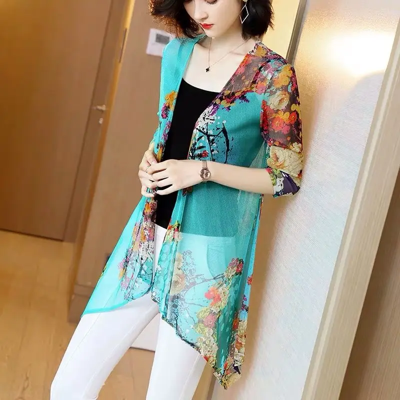 

2021 Summer Women's Plus Size Mesh Cardigan Printed Mid-length Shawl Thin Middle-aged Women Air-conditioned Shirt Jacket X107
