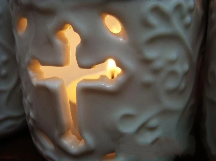 10*6 см керамический католический Европейский рельефный узор покрытый подсвечник