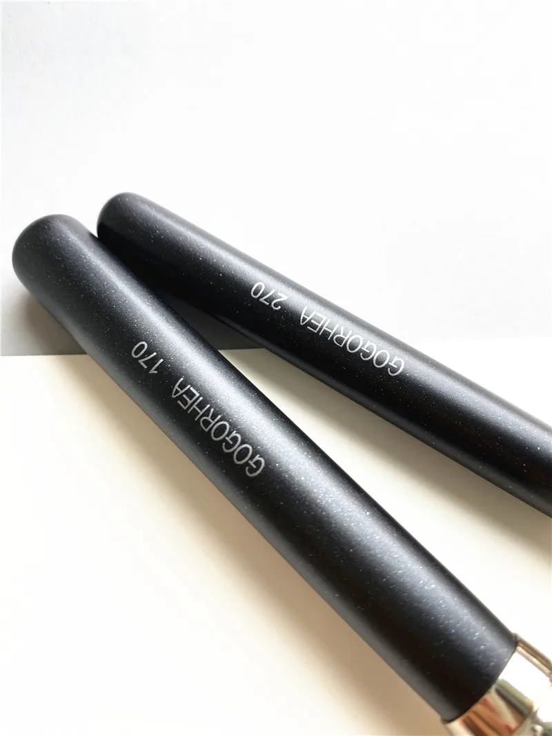 GOGORHEA BRUSH 170 Кисть для нанесения основы и 270 кисть консилера-синтетическая