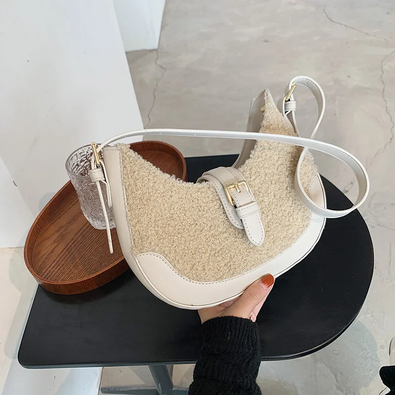 

Women's bag new 2021 women's lamb hair leisure shoulder bag underarm bag net red stick bag handbag women's handbag