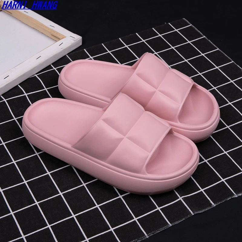 

High Quality Indoor Home Lightweight Women's Slippers Fashion Casual Non-slip Bathroom Sandals Rubber Sole Size 35-40