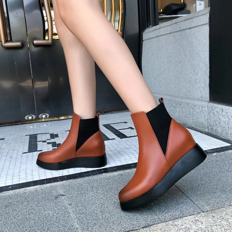 

YAERNI Women's Wedges Platform Ankle Boots Genuine Leather Women Martin Boots Pointed Toe Shoes Woman Solid Chelsea Warm Boots
