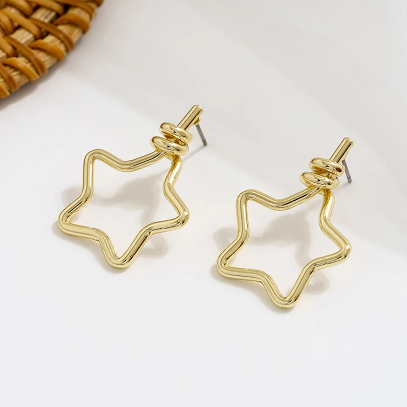 

Jaeeyin 2021 Brass Wire Wrap Hand Knot Star Gold Color Hollow Minimalist Earrings New Arrivals Geometric Gift For Women Girls