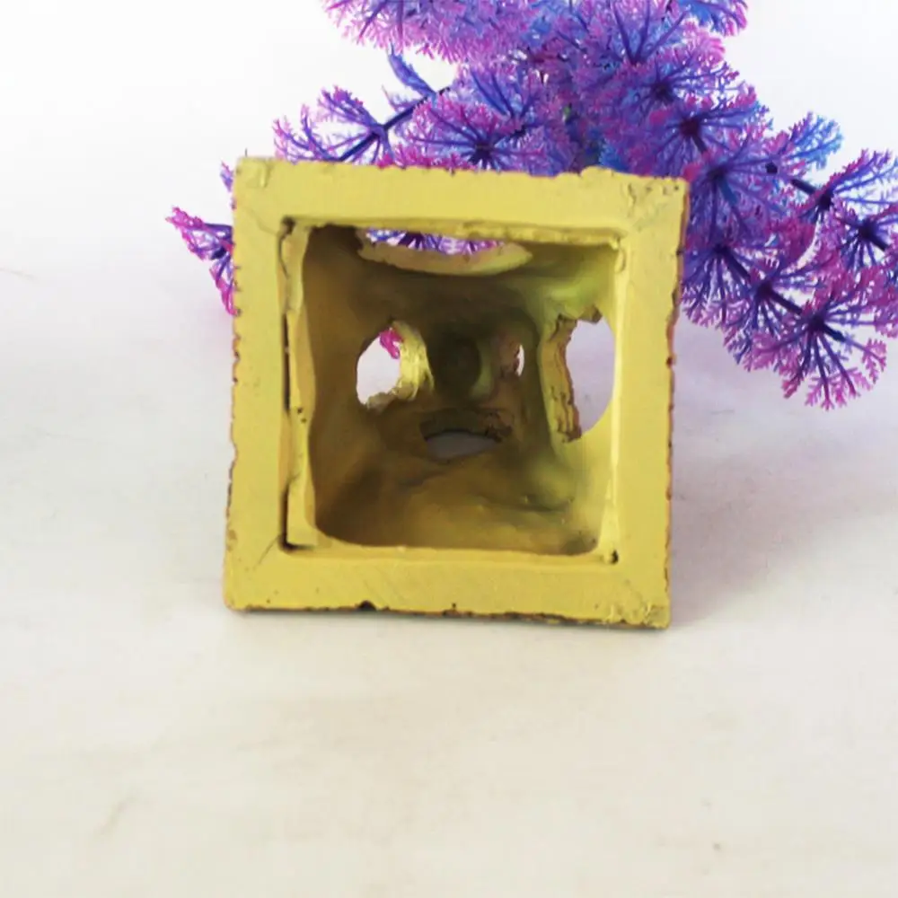 Имитация египетской пирамиды рыбы креветки скрывающий дом смола рокерные