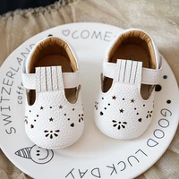 childrens shoes baby shoes 0 1 years old non slip toddler shoes female baby hollow sandals comfortable soft soled shoes