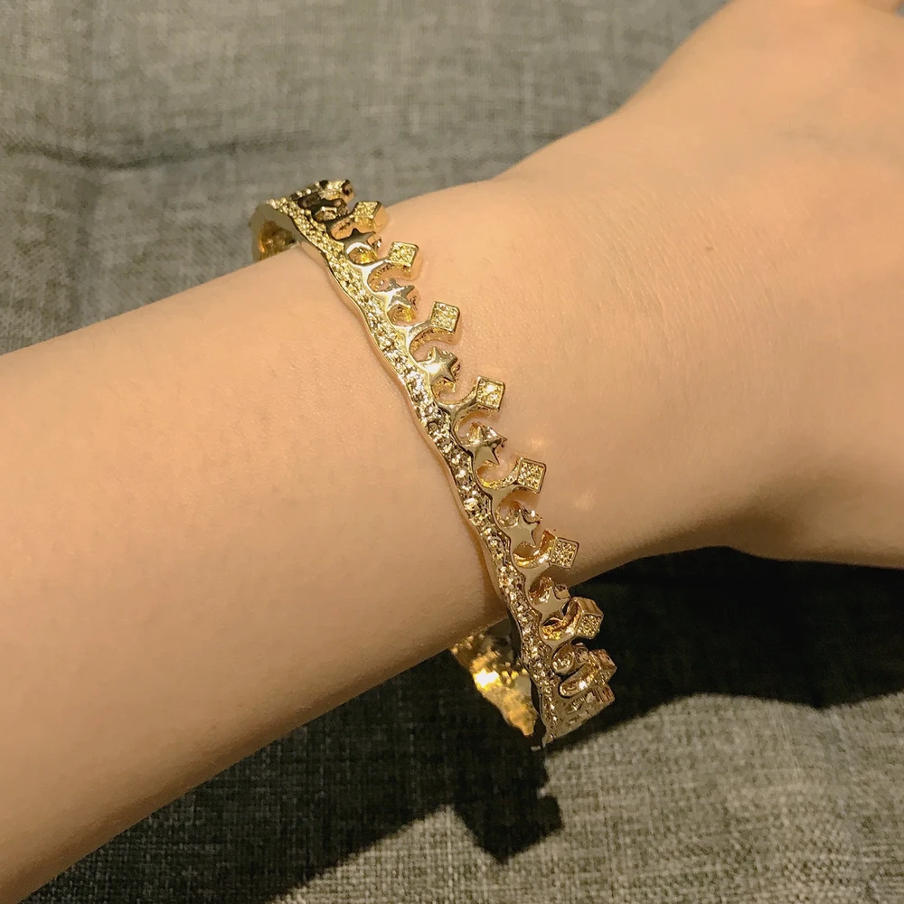 

Limted Big Size Crown Star Bangles Gold Plated Alloy diameter 7.5cm Bangle For Women Men