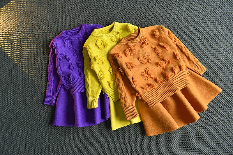 

Autumn kids winter baby girl sweater skirt two-piece suit