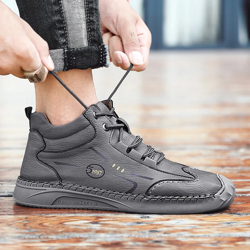 Мужские ботинки из коровьего спилка черные повседневные мотоциклетные