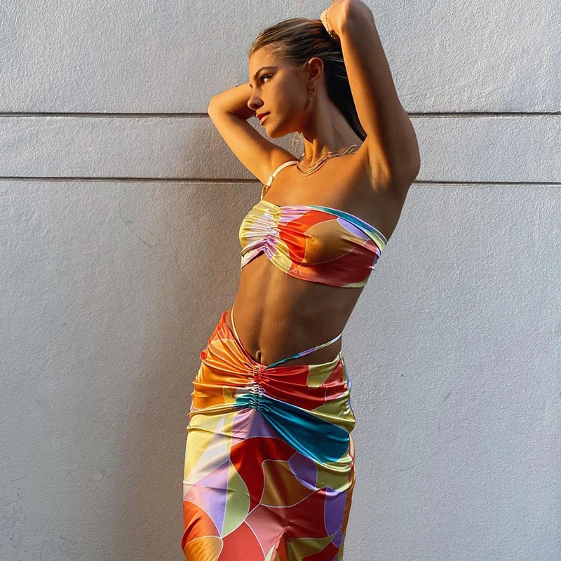 

CHRONSTYLE Women Sexy Strapless Off Shoulder Tube Top Tank Vest High Waist Colorful Print Drawstring Split Mid-length Skirt 2pcs
