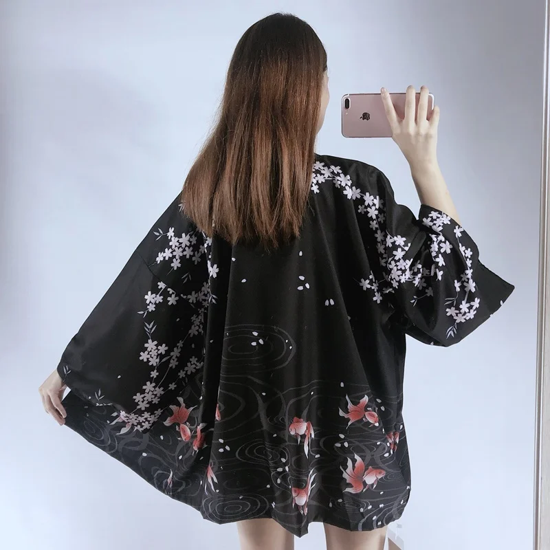 

2021 Japanese Kimono Women Yukata Asian Clothes Kimonos Samurai Cardigan Shirt Anime Kimono Streetwear Yukata Women Haori FF3267