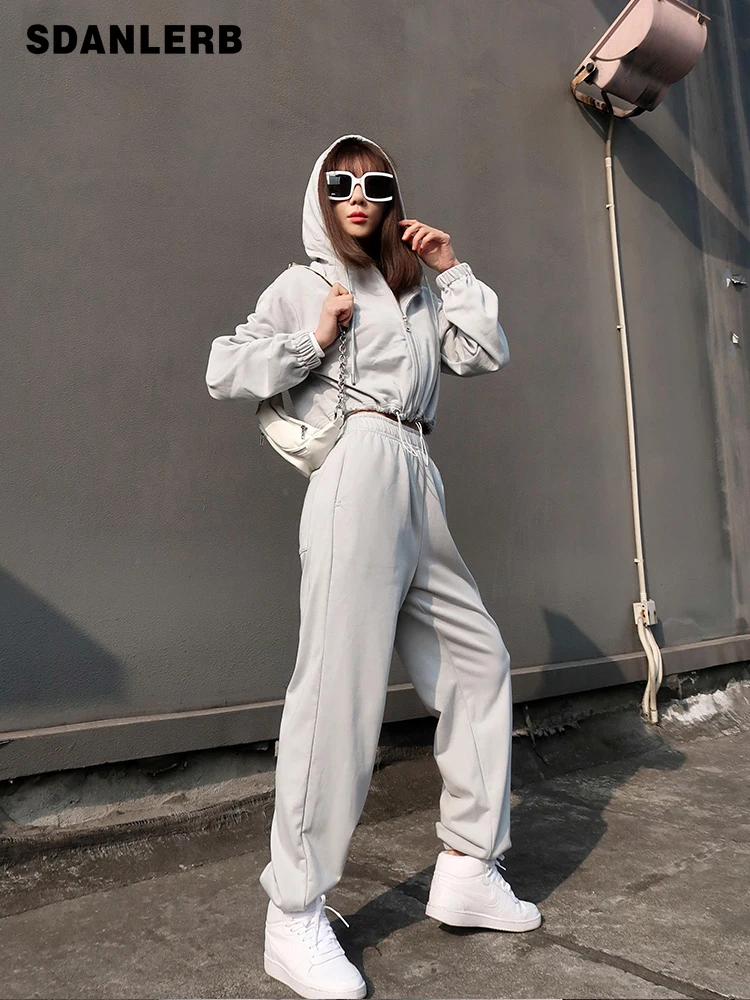 

Серый Повседневный Спортивный костюм Женская мода новинка из двух предметов толстовка с капюшоном весна-осень 2021 длинные брюки женский ком...