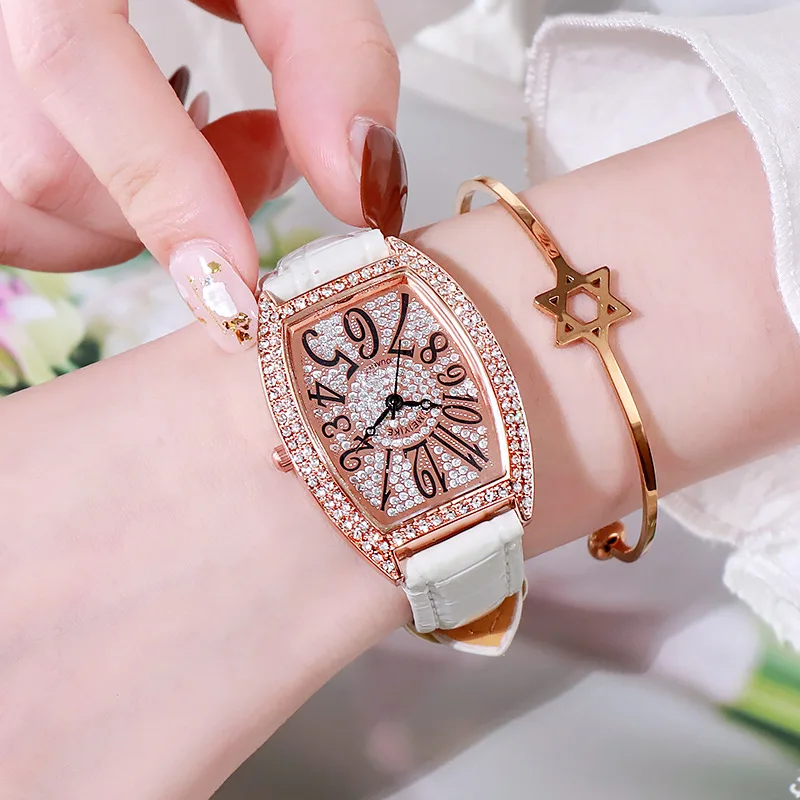 

Jiyin burst full of star water drill barrel-type women's watch Korean version of the stylish square watch student belt watch.