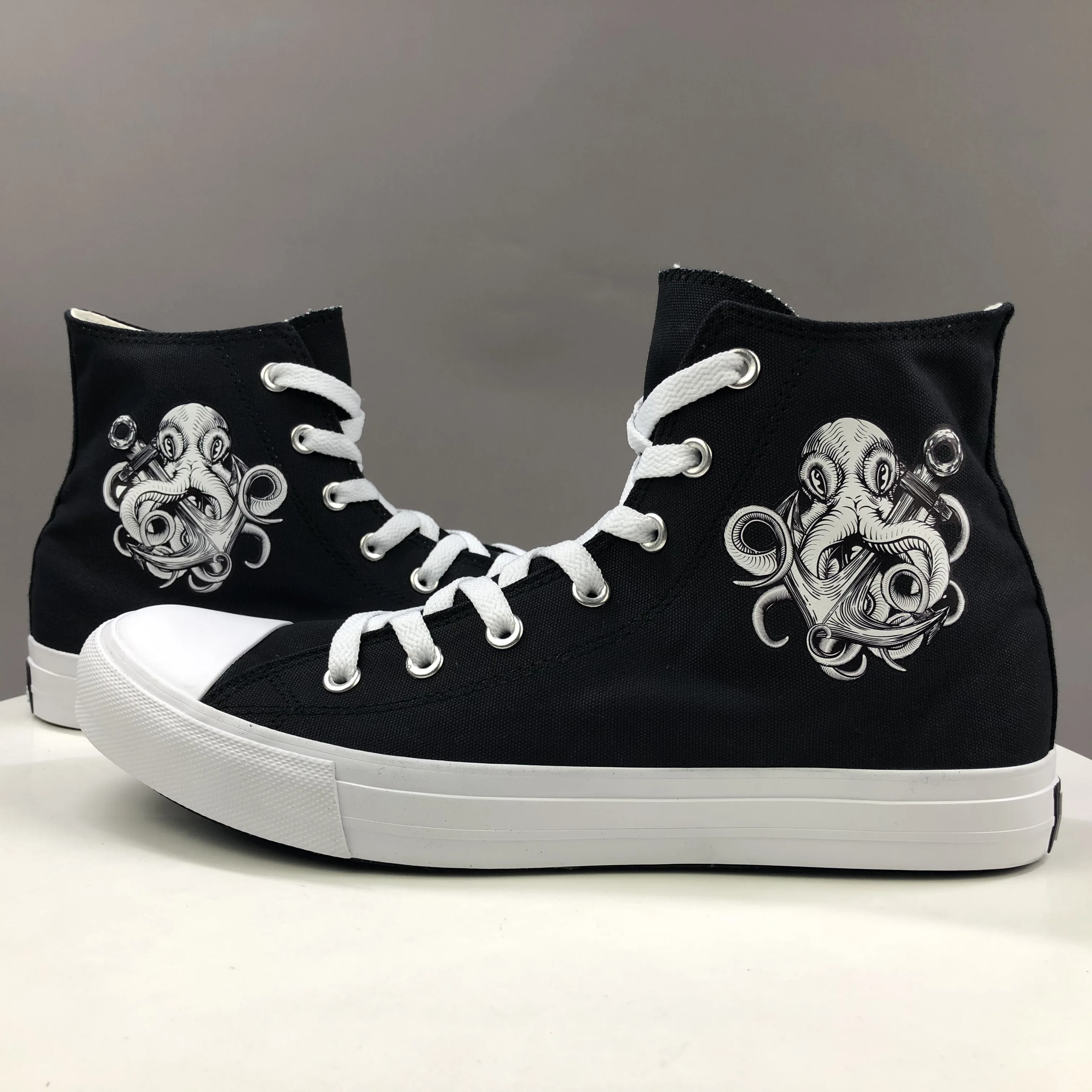 Обуви Wen с высокой вулканизированной подошвой холщовые туфли черного и белого