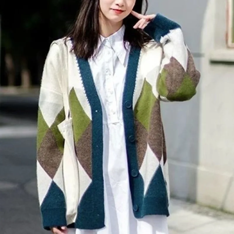 

Женский однобортный Кардиган в стиле ретро, трикотажный кардиган с длинным рукавом и V-образным вырезом, повседневный жакет в клетку с узоро...