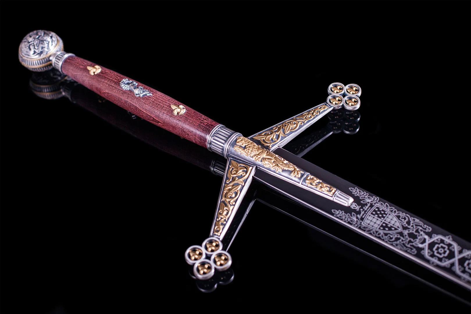 Mandouble Claymore серебро украшенное золотом|Игровые мечи| |