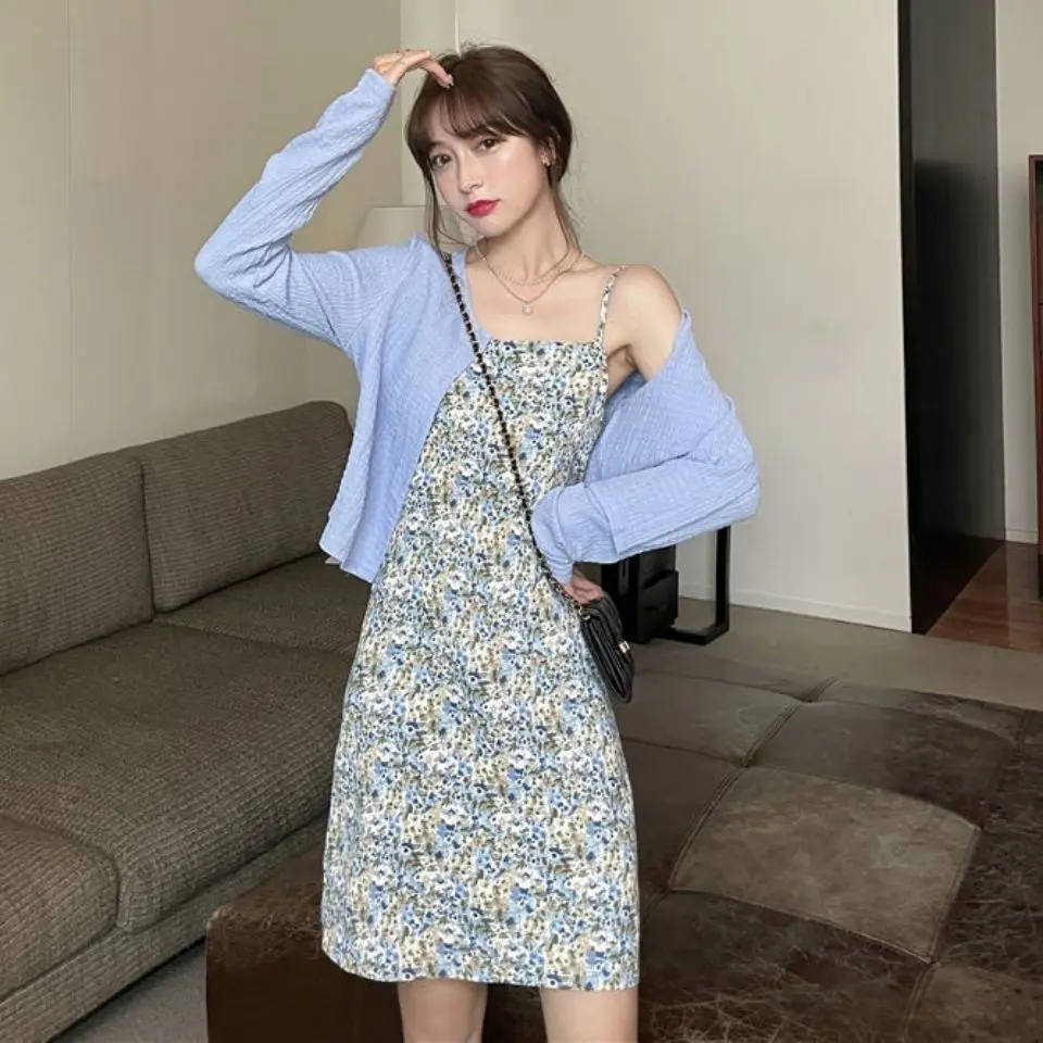 

2021 new floral dress women's summer slim strap skirt sun proof cardigan small coat two piece suit