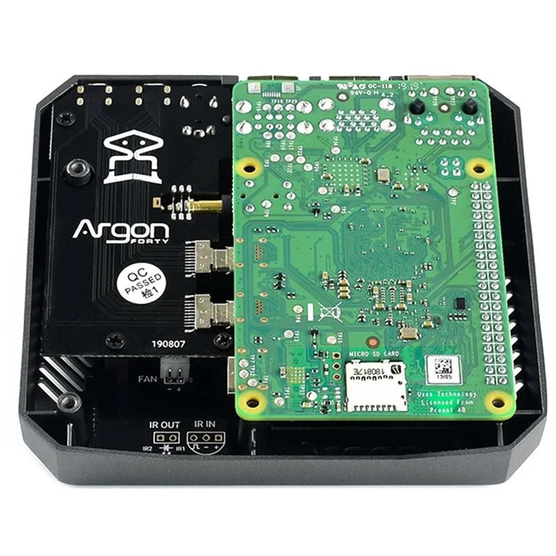 Для Raspberry Pi 4 B ONE + алюминиевый чехол с адаптером для охлаждающих вентиляторов |