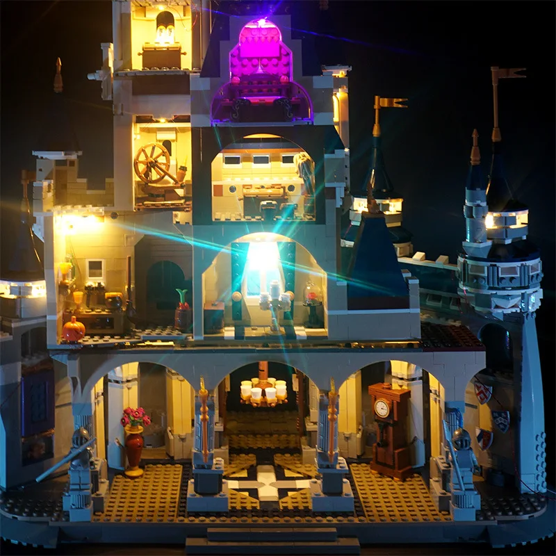 

71040 Disneyland Castle LED light toy children's birthday gift for boys and girls (without building blocks)