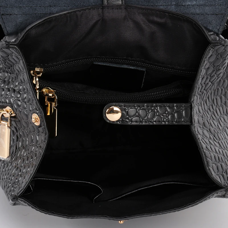 

Crocodile Prints Travel Backpacks Women Street Casual Luxury Black Backpack Designer 100% Genuine Leather School Satchel Female