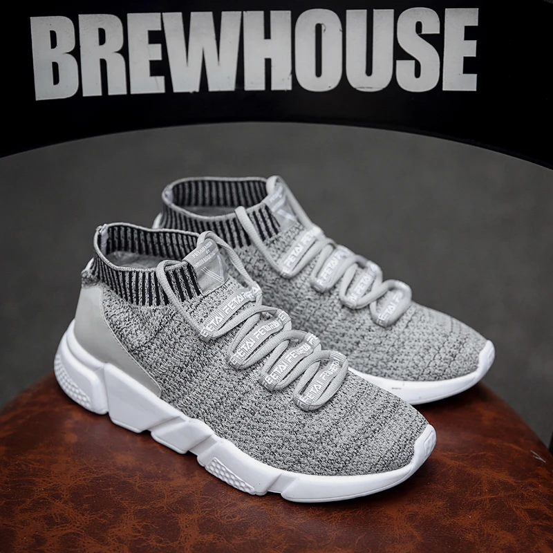 Brand Mens Socks Running Shoes Fashion Sneakers Sports Shoes for Man Breathable Casual Elasticity Platform Vulcanize Ankle Boots