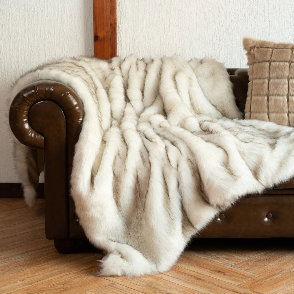 

Роскошное домашнее декоративное одеяло Battilo из искусственного лисьего меха для кровати и дивана, одеяло в подарок для семьи, утолщенное мех...