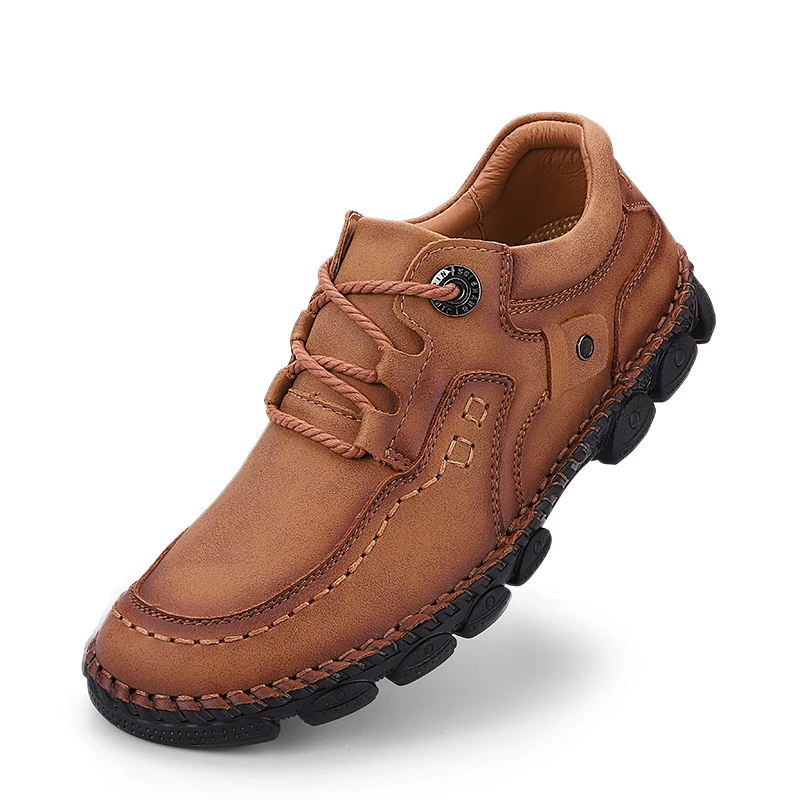 

Men's Casual Shoes Are Tough and Wear-resistant with Thick Soles, Round Head Flat Heels and Lace UPS, Made of Cowhide