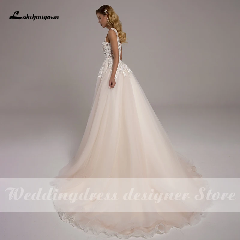 

Lakshmigown Lace A Line Wedding Dress with Floral Applique V Neck vestido de novia Boho Wedding Gown for Bridal robe de mariee