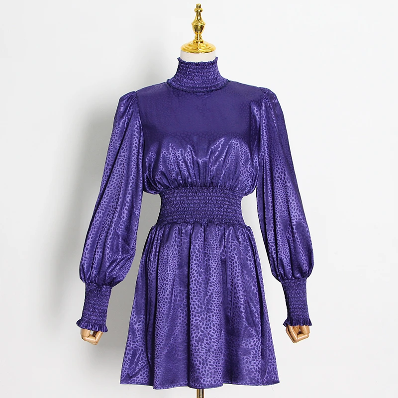 Женское Повседневное платье TWOTWINSTYLE Черное мини-платье с воротником-стойкой