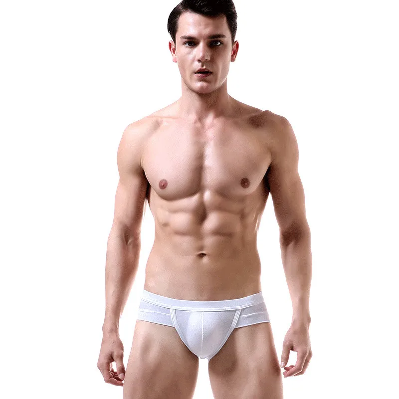 Трусы мужские однотонные дышащие с U-образным выпуклым мешочком размера плюс |