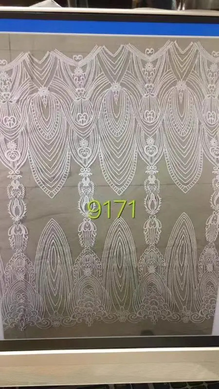 2019 Real Sample Beading African Lace Wedding Dresses Crystals Luxury Long Sleeves Mermaid Detachable Train Bridal Gowns