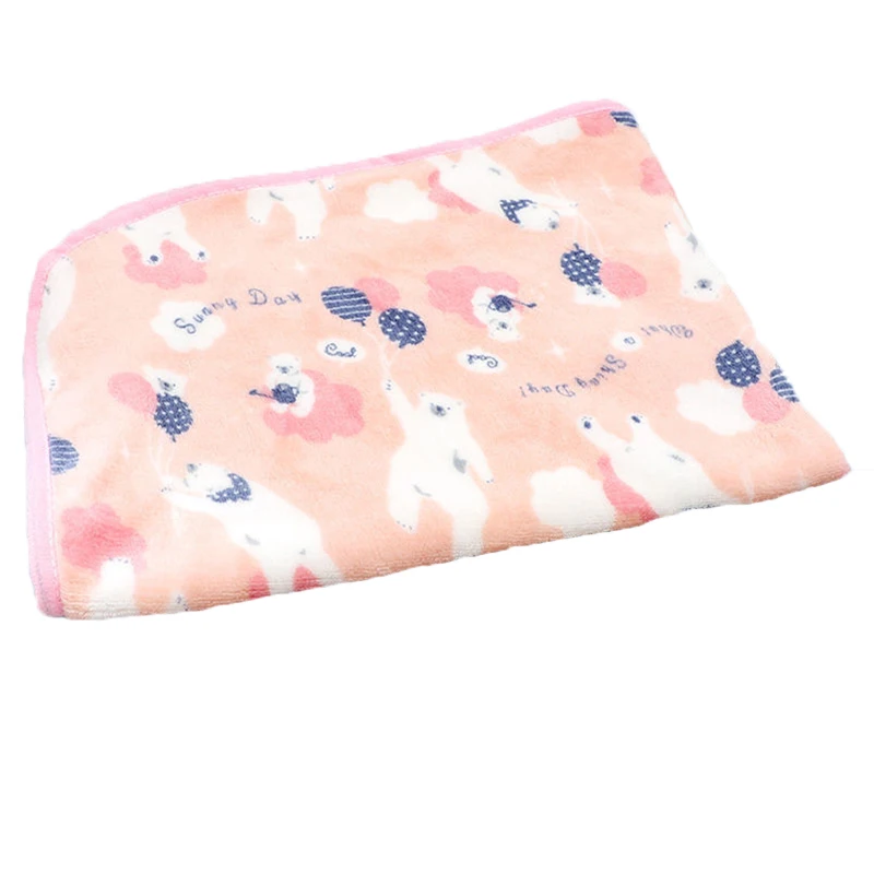 

Pet blanket cartoon warm cats dogs blanket thick dogs cute pattern coral fleece comfortable kennel pad teddy puppies quilt 2021