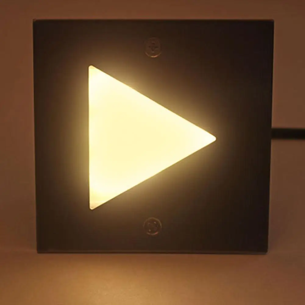 Светодиодный светильник с квадратной лестницей коридором боковой стенкой