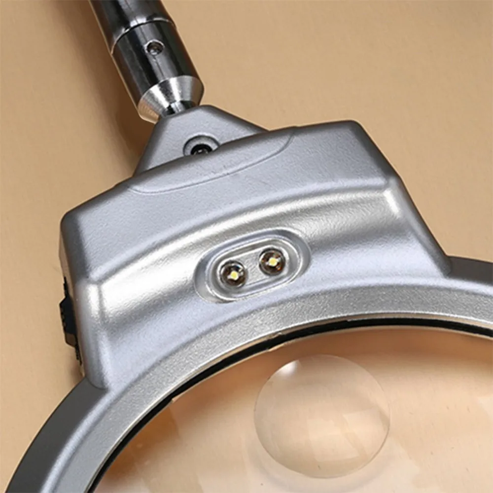 

Illuminated Magnifier Magnifying Clip On Desktop Glass Reading Loupe Metal Hose LED Lighted Lamp Top Desk Magnifier With Clamp